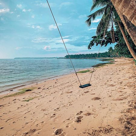 Shakabrah'S Beachfront Kubo Хенерал Луна Екстериор снимка