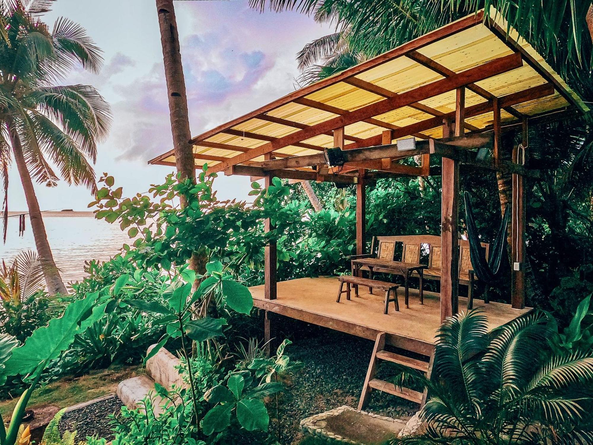 Shakabrah'S Beachfront Kubo Хенерал Луна Екстериор снимка
